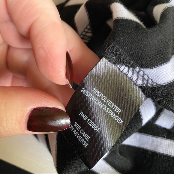 Torrid | Chevron Striped Maxi Skirt - Picture 7 of 7